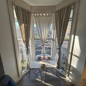  Apartment Spacious